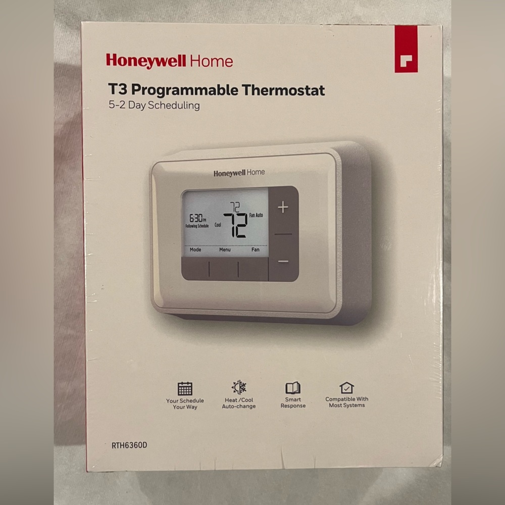 Honeywell Home T3 Programmable Thermostat - NEW